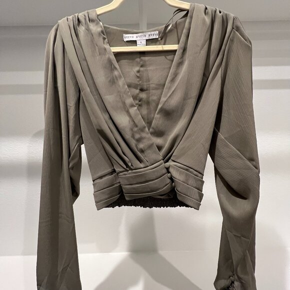 NWOT Long Sleeve Crop Top - Picture 2 of 4